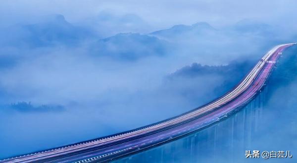 韩红歌曲天路（韩红歌曲天路原唱伴奏视频）