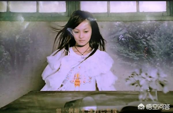 隐形的翅膀歌词　（隐形的翅膀歌词表达什么意思）