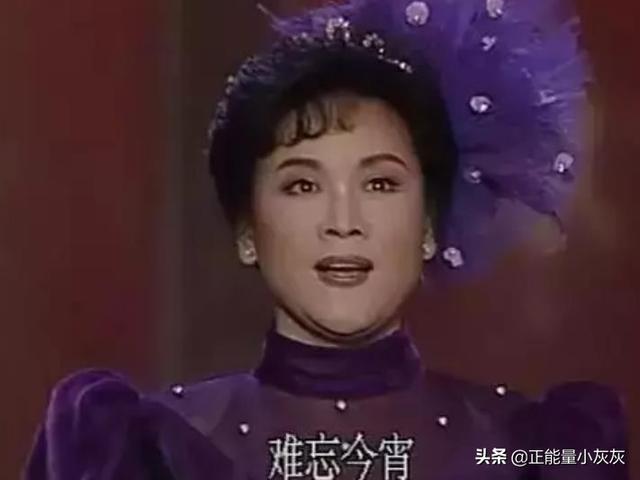 难忘今宵歌词（难忘今宵歌词打印图片）